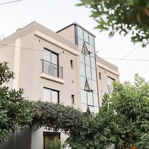 *** Hotel Ritson Albanië